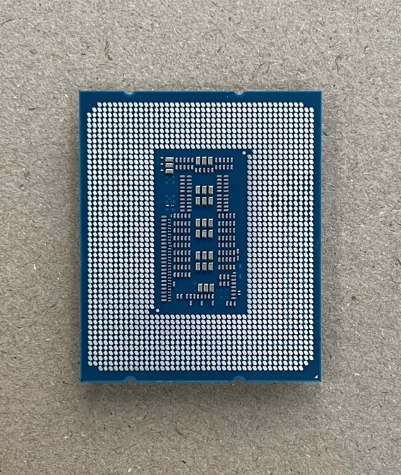 Настольный процессор Intel i5-14600KF, 14 ядер 20 потоков, совместим с B760/Z790