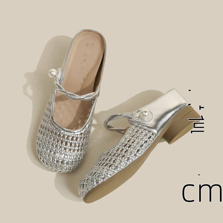 Aumentar la altura de las zapatillas de la cabeza de las mujeres 2026 nuevo hombre pequeño hueco tejido zapatillas frías zapatillas de las mujeres