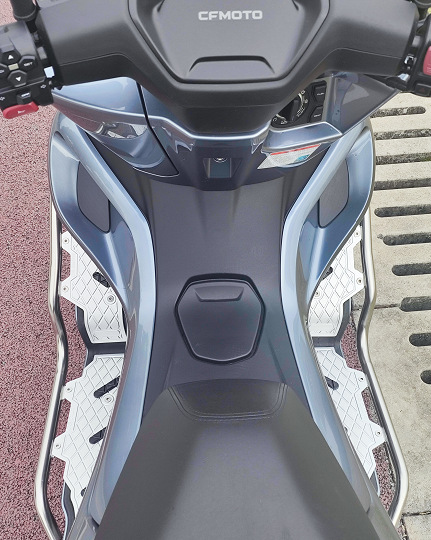 스프링 브리즈 SC150 실버 나이트