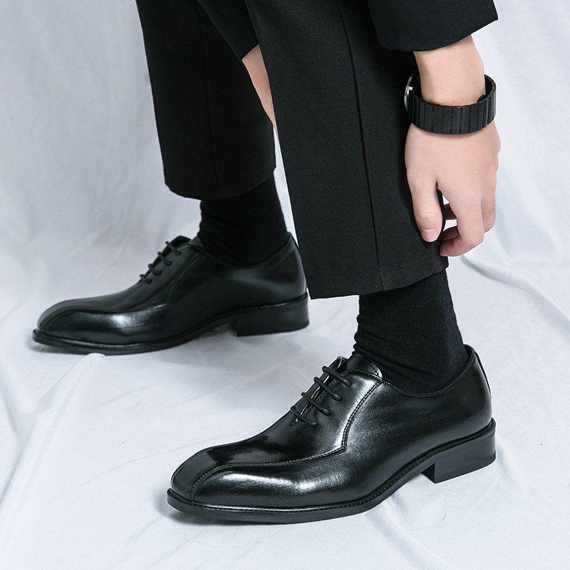 Zapatos de hombre transfronterizos tallas grandes nuevos zapatos de cuero casuales zapatos de vestir de negocios de moda para hombres zapatos de cena estilo caballero británico image 4