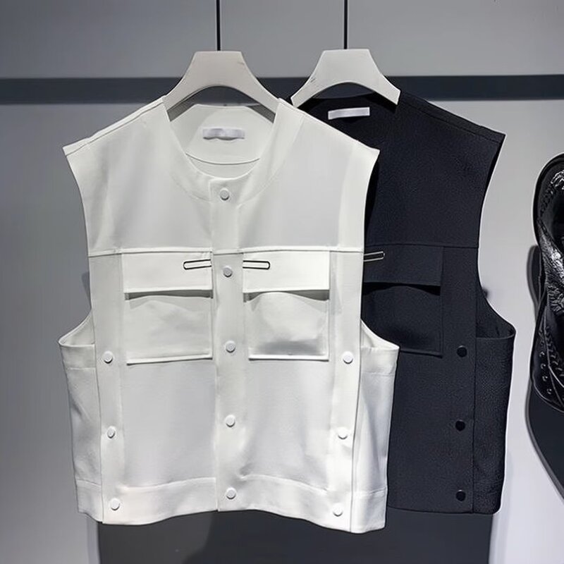 Autumn fashion new Korean style trendy men's sleeveless vest top trendy brand T-shirt design sense outer vest men Autumn fashion new Korean style trendy men's sleeveless vest top trendy brand T-shirt design sense outer vest men