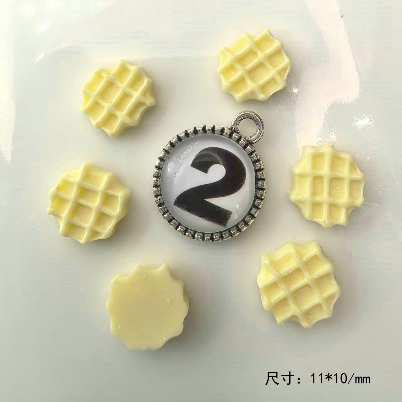 仿真曲奇网红卡通美甲饰品迷你华夫饼微缩跨境新品奶酪奶油胶材料