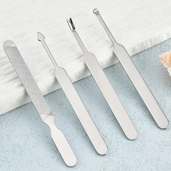 Manufacturer Produces and Wholesales Nail Kits, Small Accessories, Stainless Steel Nail Files, Cuticle Pushers, Cleaning Tools, and Manicure Tools