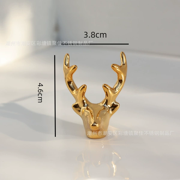 Plum Blossom Deer Head-Gold