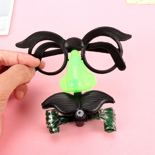 Blowing beards and staring, big glasses blowing dragons, big nose glasses playing tricks on dragons, factory direct sales, street stall wholesale