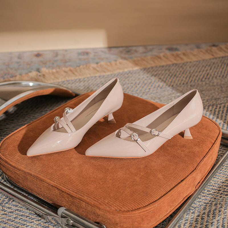 [Fengtong] 331 Cutting-Edge Aesthetic Stiletto Pointed-Toe French Elegant High-Heeled Shoes with Sense of Design Elegant Design