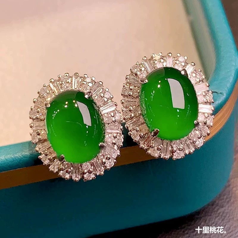 Натуральный год мьянманской старой ямы