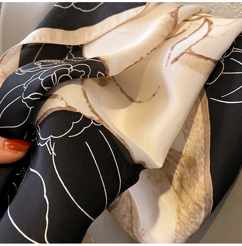 Holiday, Daily Occasion Women's Elegant Classic Style Color Block Satin Printing Silk Scarf