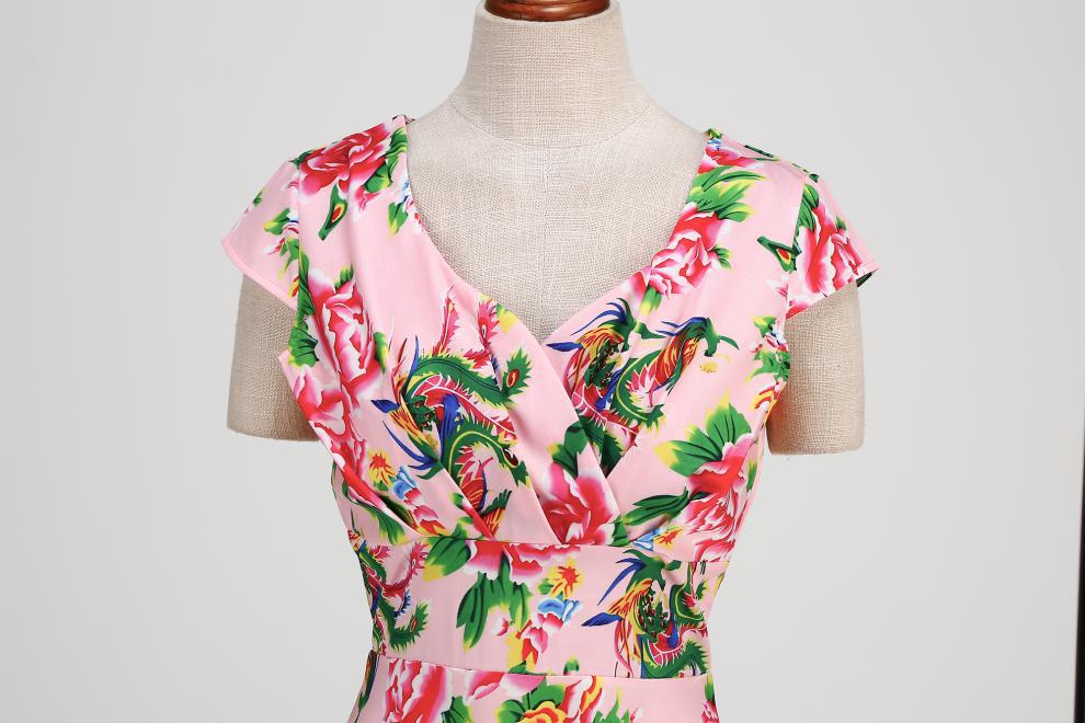 Robe amincissante à imprimé floral rétro et col en V pour femme – Robe d'été élégante mi-longue à manches courtes_voghion.com