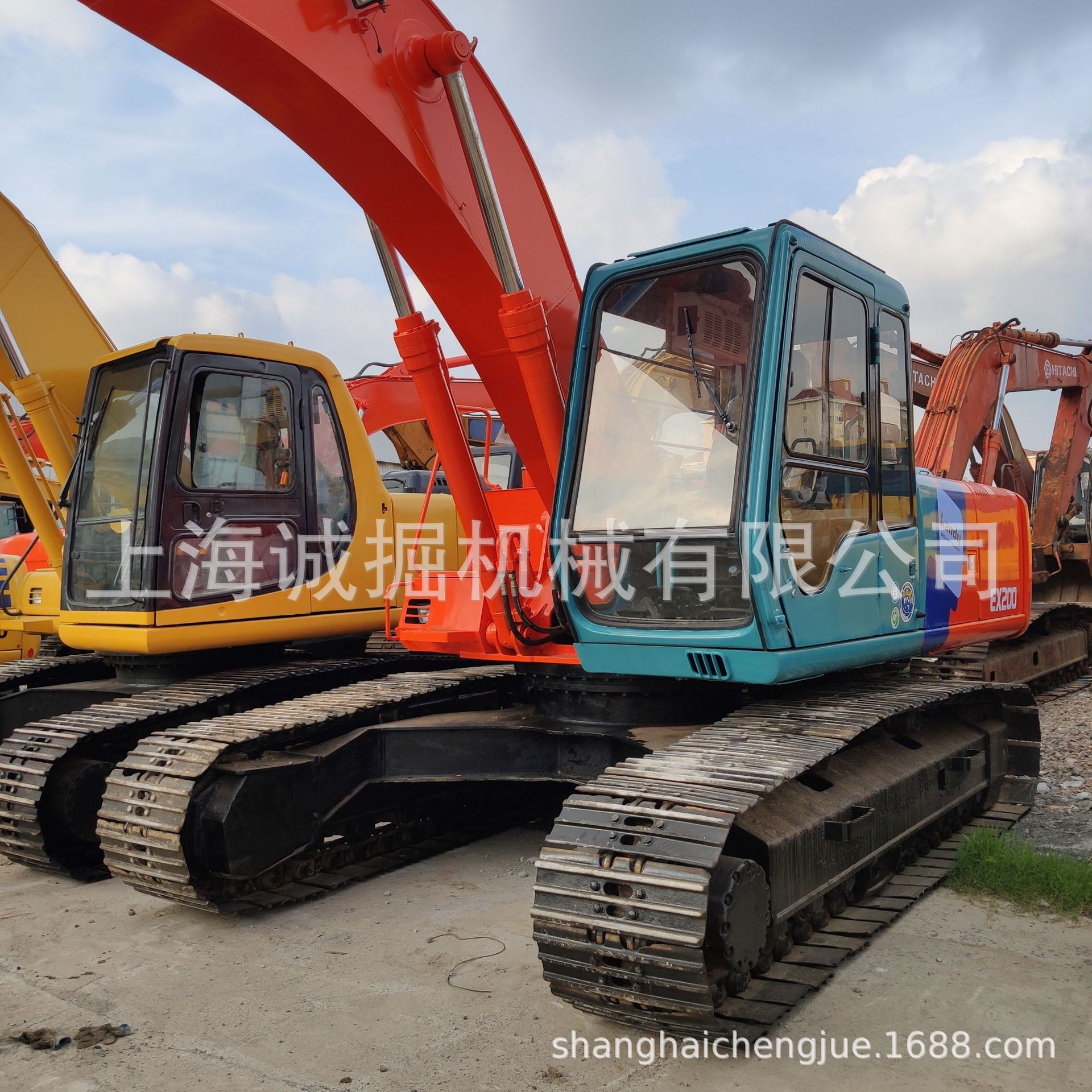 二手Hitachi日立EX200挖掘机 200-3