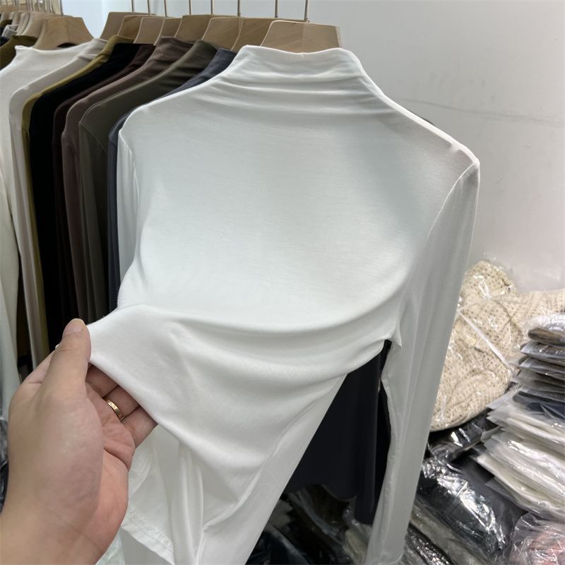 兪兆林莫徳爾半高襟の底のシャツの女性の秋冬の中に薄い小さい立襟の修身の上着の筋肉の底の服の180Gを掛けます。|undefined