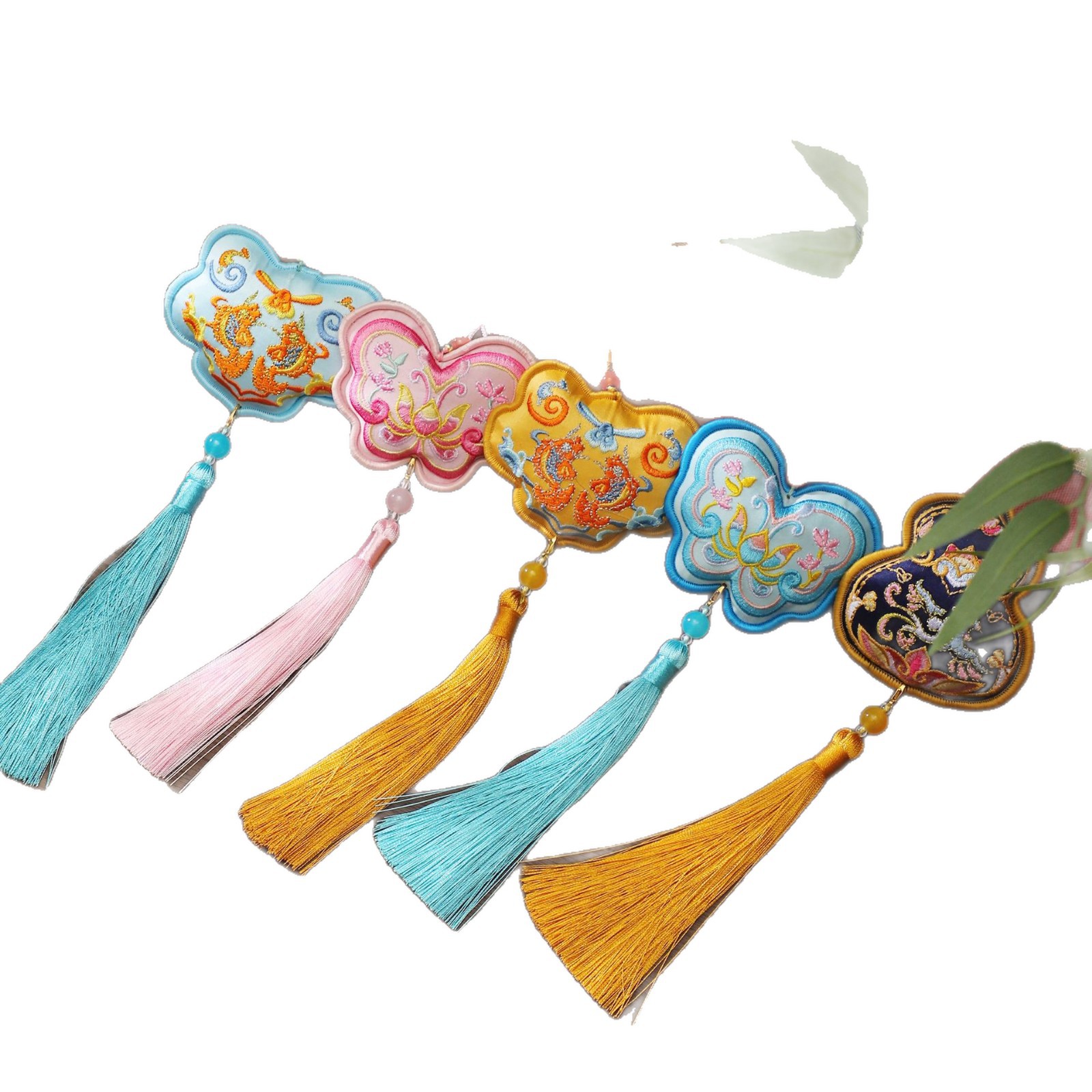 Colgante de cerradura concéntrica de siete colores de cordier de estilo chino decoración de barril de fiesta de Año Nuevo con flores de material DIY colgante de flores