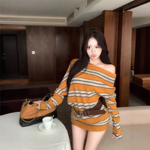 һ�ּ�ײɫ�l�yᘿ���Ů�＾�͹�㼑��L���^ë�����e¶���L������