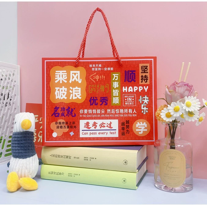 Люи подарочный набор канцелярских товаров