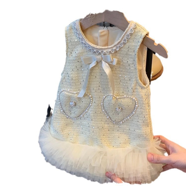 Qianqian siete niñas falda de princesa fragante invierno 2025 nuevo vestido de aniversario bebé chaleco de lana falda de estilo extranjero