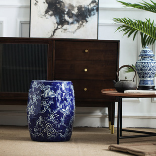 Ming and Qing Dynasties Ceramic Drum Stool Ceramic Hand-painted Blue and White Porcelain Shoe Changing Stool Drum Stool Dressing Stool New Chinese Antique Drum Pier Sitting Stool