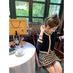 鱼兔子的兔子小香风撞色针织开衫女新款春秋名媛修身长袖小外套