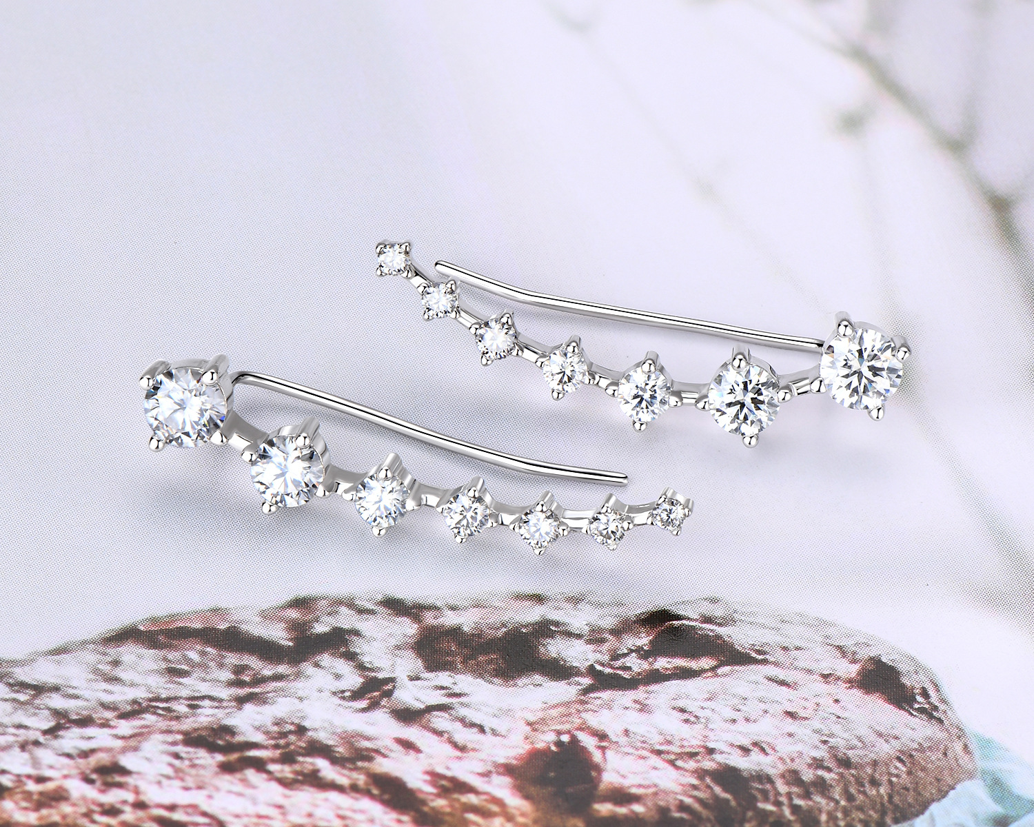 30g Weight 925 Sterling Silver Ear Needle Material 1 Pair 925 Sterling Silver Moissanite GRA Certificate Geometric Ear Studs