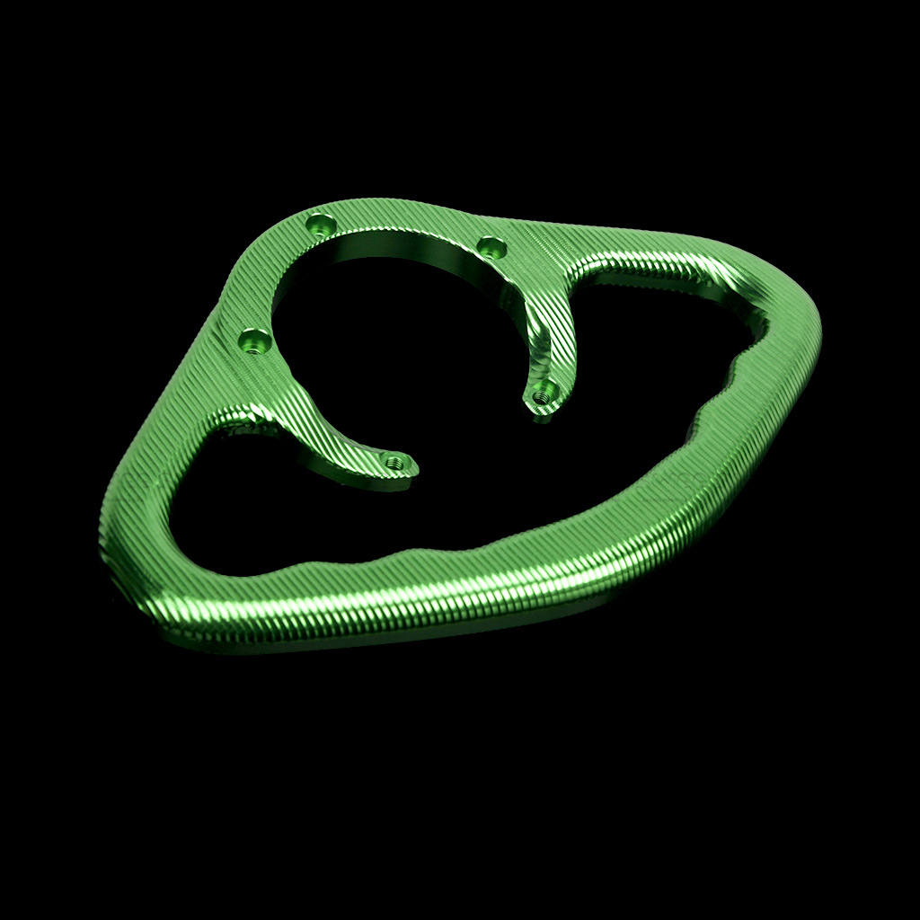 Applicable to Qianjiang race 600 modified armrest race 800 chasing 350 fuel tank handle chasing 600 fuel tank armrest bracket