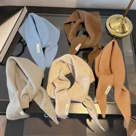 围巾;成人帽;披肩