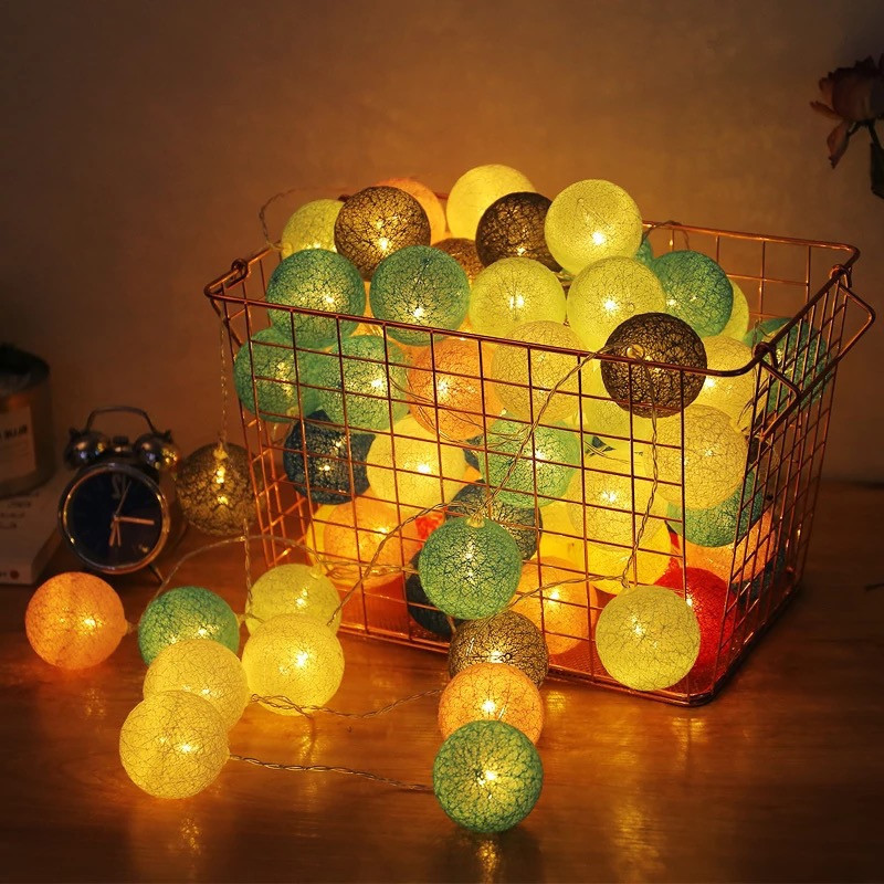 Fábrica directa LED de caña de algodón de alambre de lámpara de bola de luz de Navidad ins lámpara decorativa dormitorio pequeña lámpara de color flash