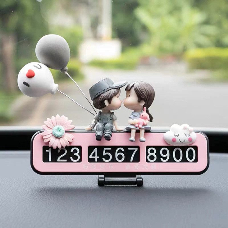 [Colección de adornos de pareja] Decoraciones de coche consola central de coche accesorios de coche lindo espejo retrovisor muñeca de dibujos animados