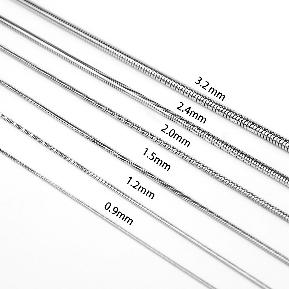 Европа и США горячие продажи вакуумной гальванической круглой змеиной костяной цепи титановой стали ожерелье цепи аксессуары дамы из нержавеющей стали ключицы змея цепи