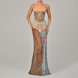 ���R�d2025���Q�ļ��Ը�Ůʿ�����Lȹ�W�������_��Ĩ��ѩ���B��ȹ