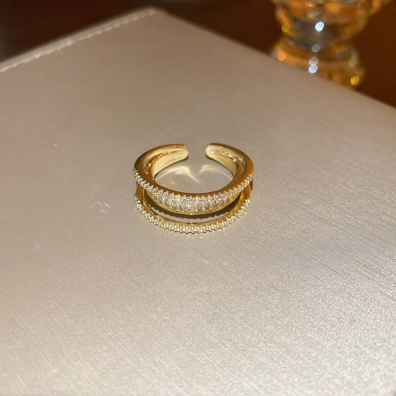 Luz de lujo circón retro Cruz hueco anillo frío estilo personalizado abierto anillo de dedo índice Corea del Sur ins pulsera del todo fósforo