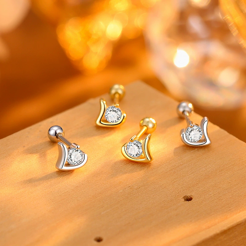 Fashionable earrings heart shaped, silver 925 sample, Japanese and Korean