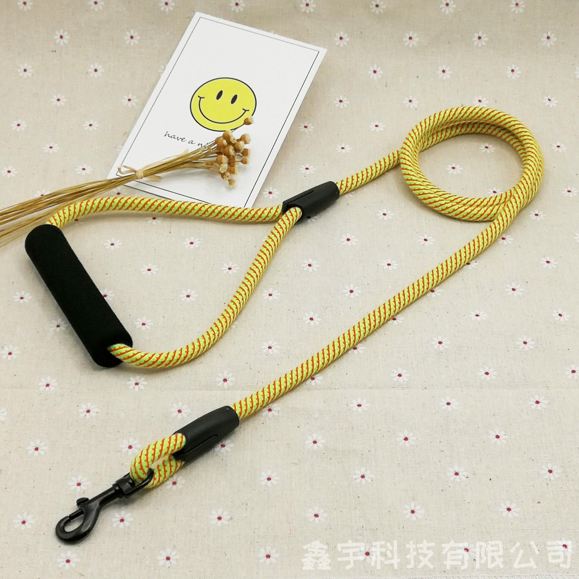 Домашние животные буксировочные тросы модные изделия хлопок комфорт ручная фабрика прямых продаж кошек и собак универсальная цепочка собак