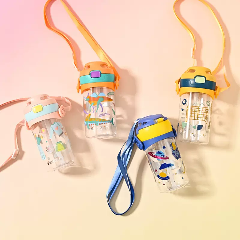 350ML可爱卡通儿童吸管杯便携背带 弹跳盖塑料水壶幼儿园夏季杯子
