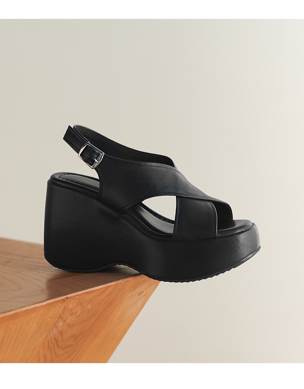 Sandal hở mũi da thật quai chéo kiểu Pháp, gót xuồng cao 9 cm, dáng thon gọn — Màu đen, Màu trắng be chi tiết 17