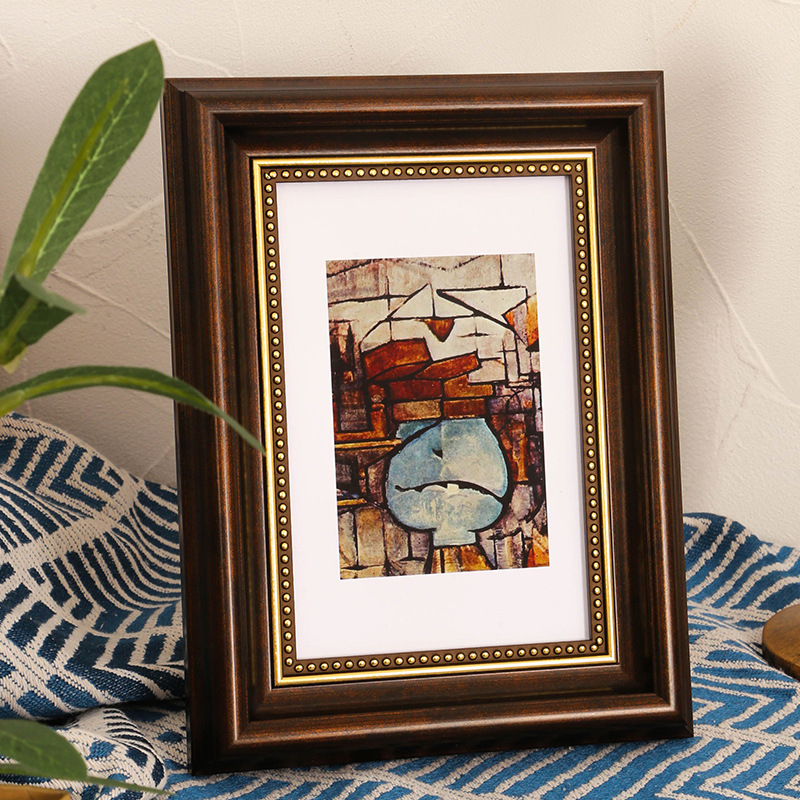 Retro wall photo frame