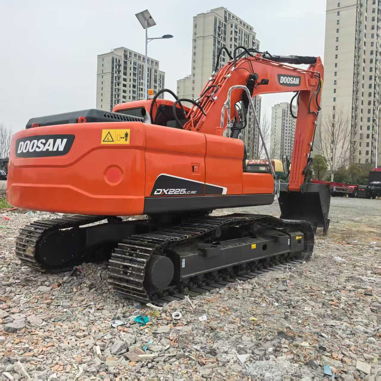 doosan doosan dh225 - 9 225 - 7 220 - 7 serie de excavadoras usadas transferencia de bajo precio