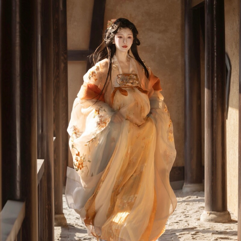 New spring and summer [Yuren song] embroidered large sleeve shirt trailing chest skirt Hanfu women's one-piece chest skirt