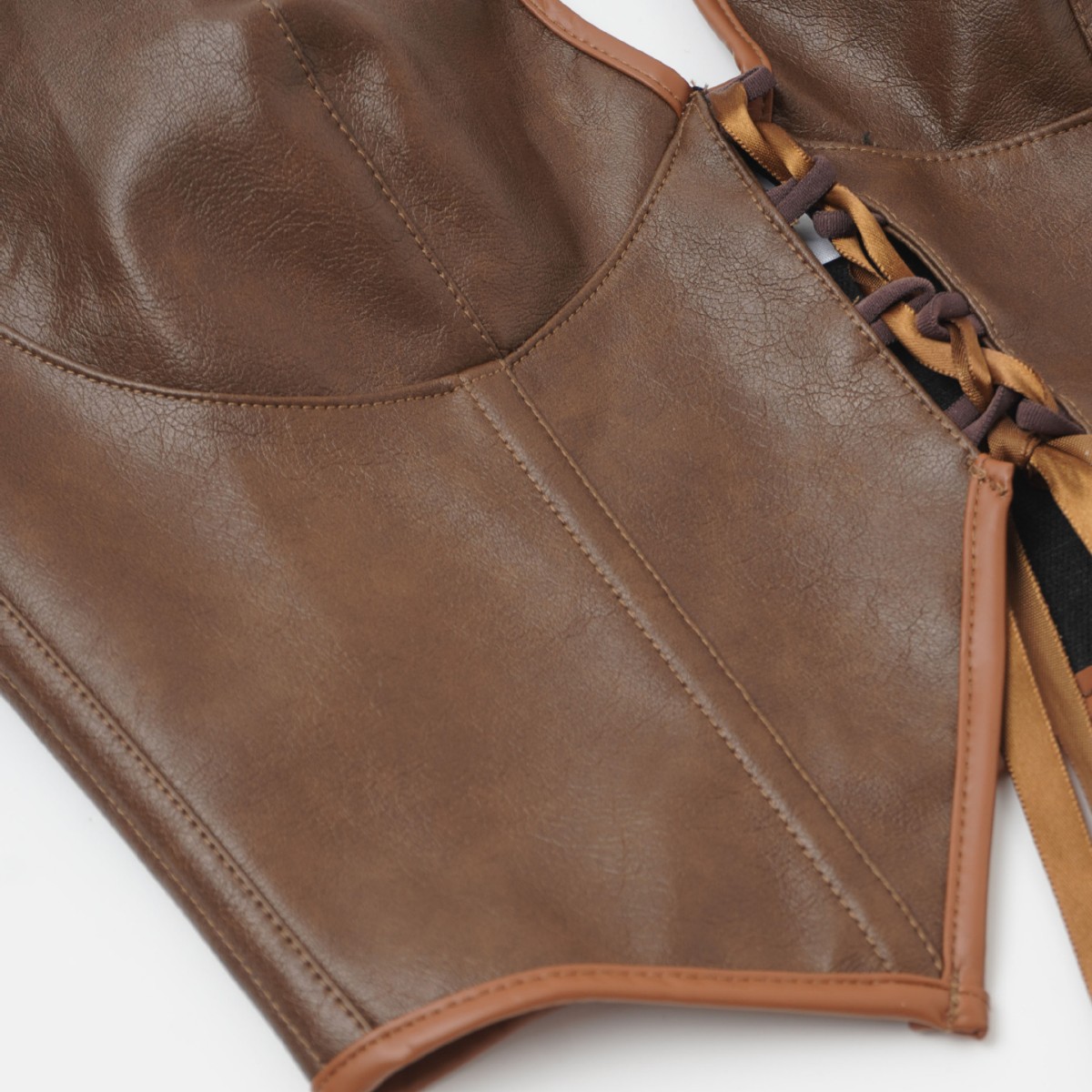 El nuevo top de tubo con cuello halter sexy se vende a través de Amazon Temu