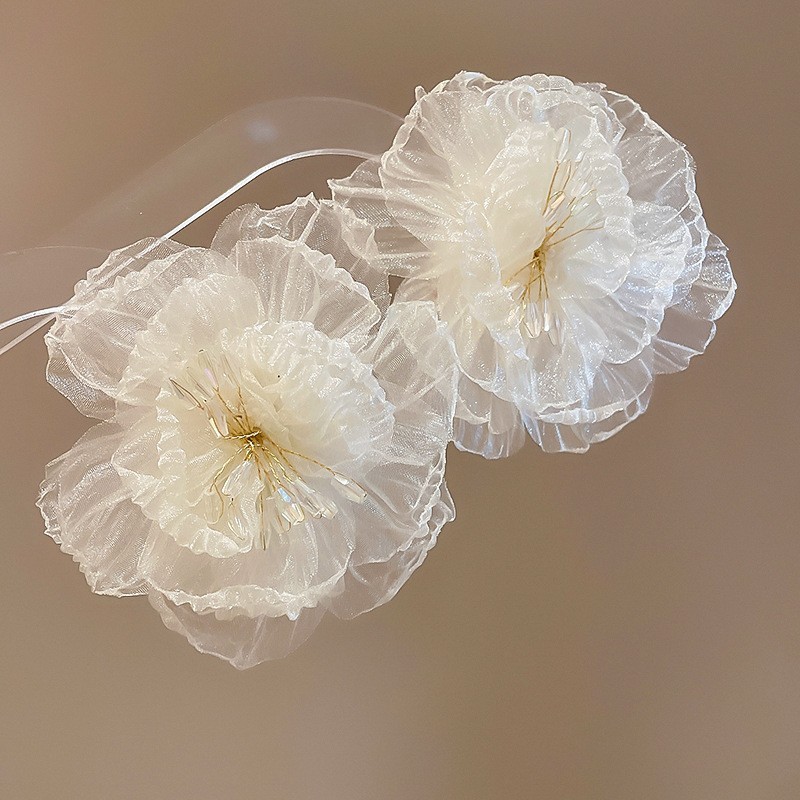 Pendientes de borla de flores de gasa de aguja de plata Pendientes de dopamina de bosque dulce Pendientes de todo fósforo de tendencia de nicho Mujeres al por mayor