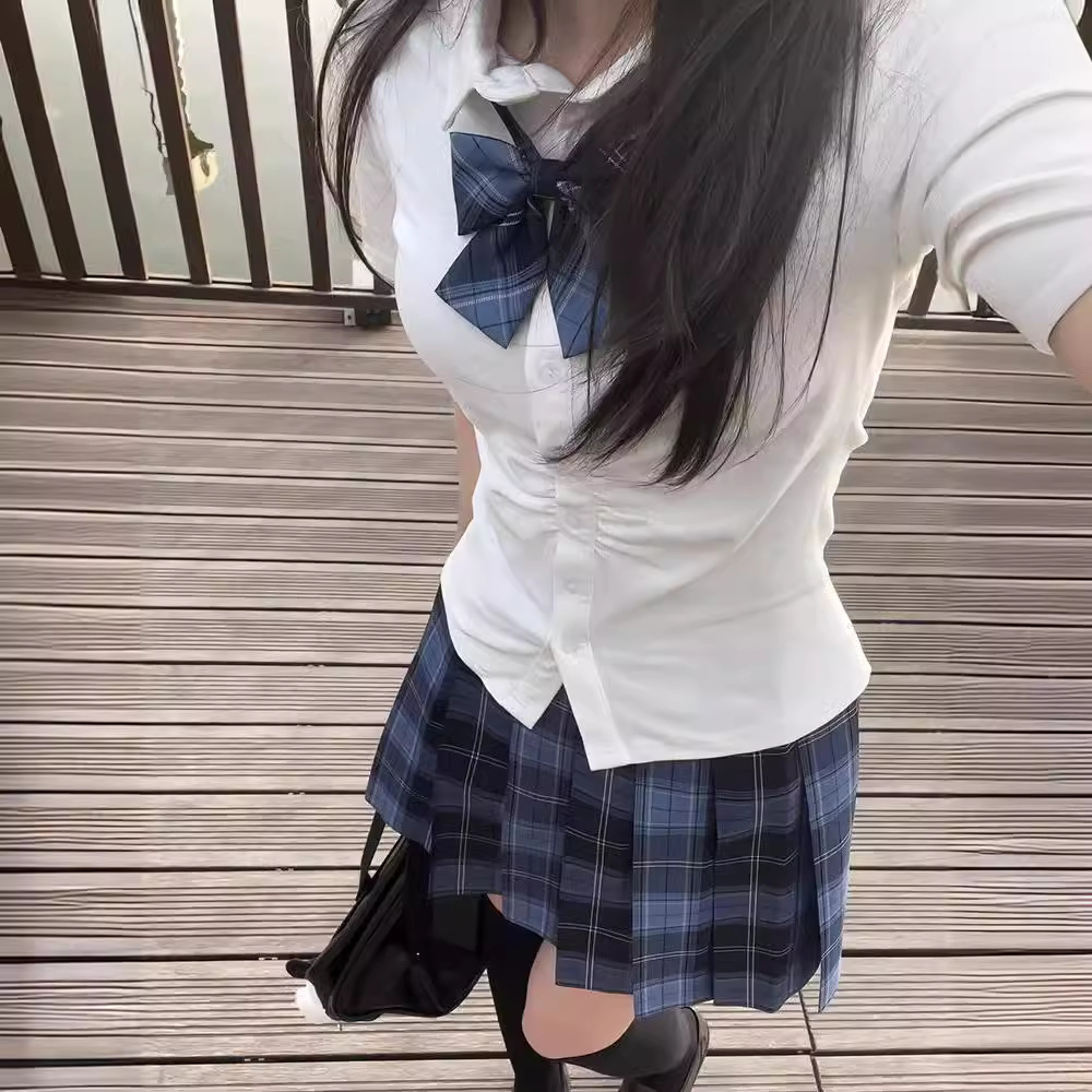 칠판 JK 유니폼 런던 저녁 뉴스 일본식 주름 치마 여학생 반팔 셔츠 대학 스타일 세트