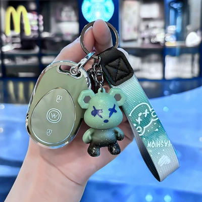 W260 New Emma Bubble AM | Car key bag - electric-vehicle-j-smart-3-key-green-single-shell-green-violence-bear-pendant