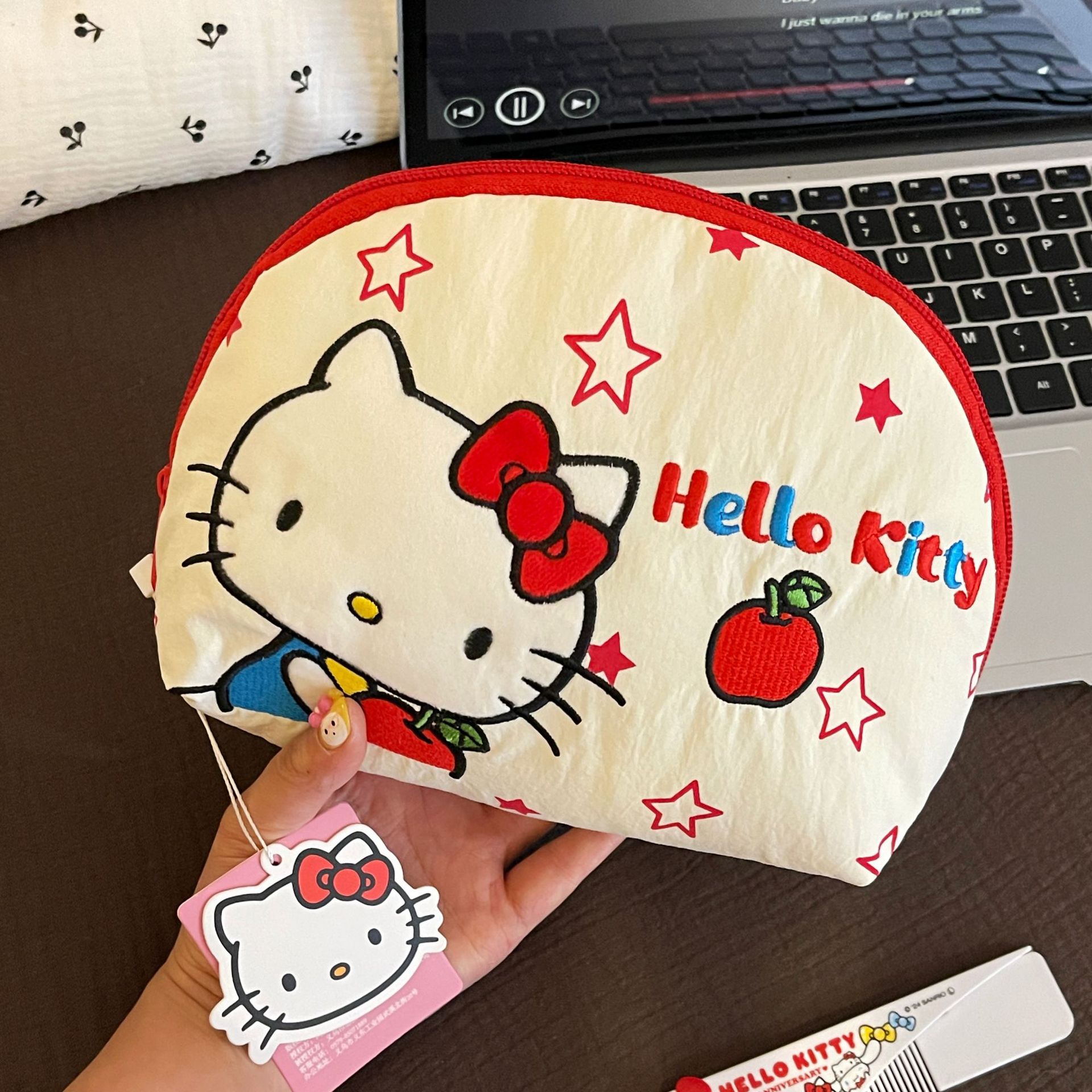 Cute Kitty Shell bolsa de maquillaje portátil para mujeres, bolsa de almacenamiento de viaje de lápiz labial de gran capacidad, bolsa de lavado multicapa