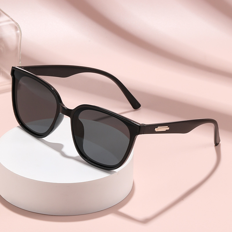 Gafas de Sol Cuadradas Clásicas de PC para Conducción y Viajes
