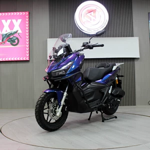 Source Factory Fuel-Saving Scooter Transportation Two-Wheeled Motorcycle Powered in Russia Special Supply