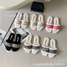 ��Ʒ�|~D���ﶬ�¿�r���⴩һ�_��ëëЬƽ�ױ�ů��ĸ�̽�һ����