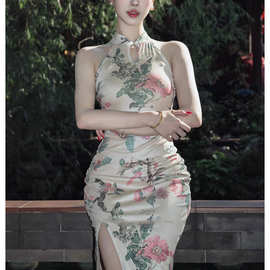 胖mm纯欲新中式无袖收腰旗袍裙女夏气质国风开衩挂脖包臀裙中长款