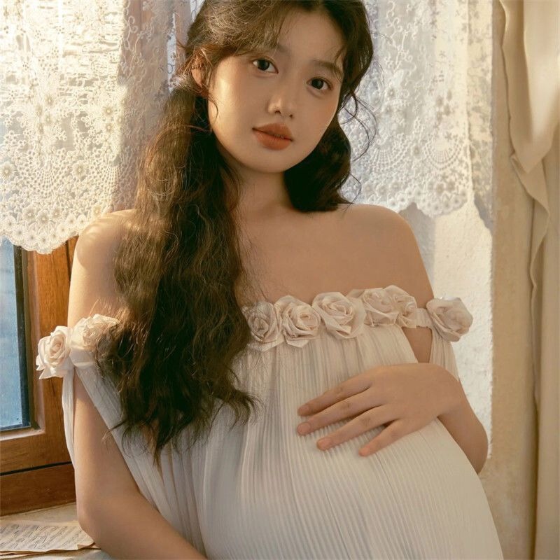 Photo Studio's New French-Style Maternity Photo Clothing, Beautiful Oil Painting Style Floral Dress, Pregnant Mommy Art Photo Photography Outfit Photo Studio's New French-Style Maternity Photo Clothing, Beautiful Oil Painting Style Floral Dress, Pregnant Mommy Art Photo Photography Outfit