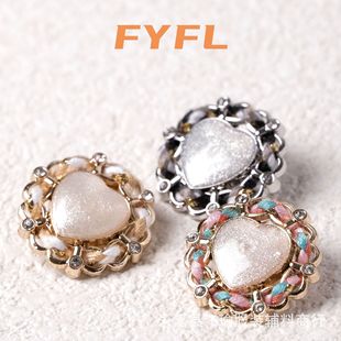 High-grade hand-stitched metal woven love button color hand-worn rope buckle small fragrance high luxury button round decorative buckle