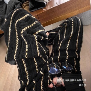 �S��ֱ�N�OӋ�ڽ�l�yײɫᘿ�С���r�ֳ��@��Ůѝ