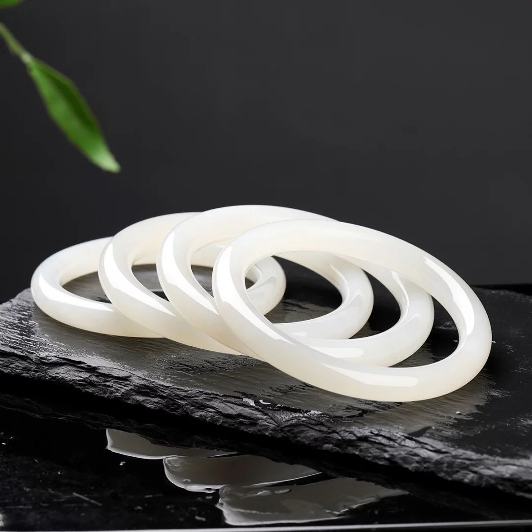 Vòng tay ngọc bích Tân Cương tự nhiên dạng Dingdong dải mỏng mỡ cừu — Vòng tay Dingdong khoảng 7mm để gửi giấy chứng nhận túi quà hộp quà