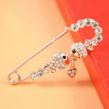 �r���_��ë�����Ů��e�ˮ�Ůʿ�I��ػ�����۶Y�нz��